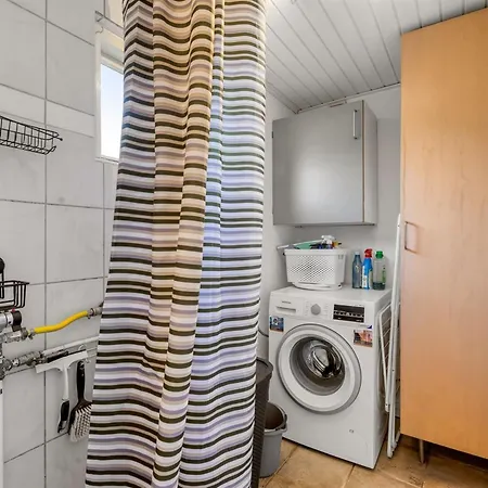 Delan - 75m From The Sea By Interhome 度假居 *