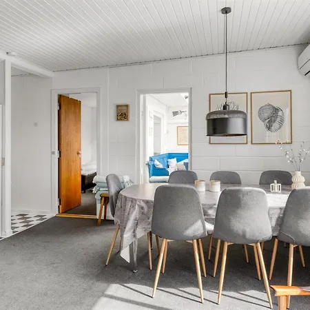 Delan - 75m From The Sea By Interhome 度假居 *