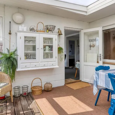 Delan - 75m From The Sea By Interhome